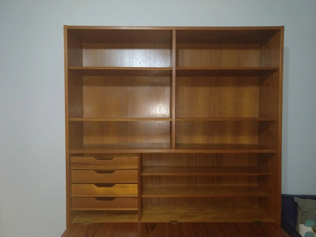1960s Vintage Poul Hundevad Danish Modern Bookcase