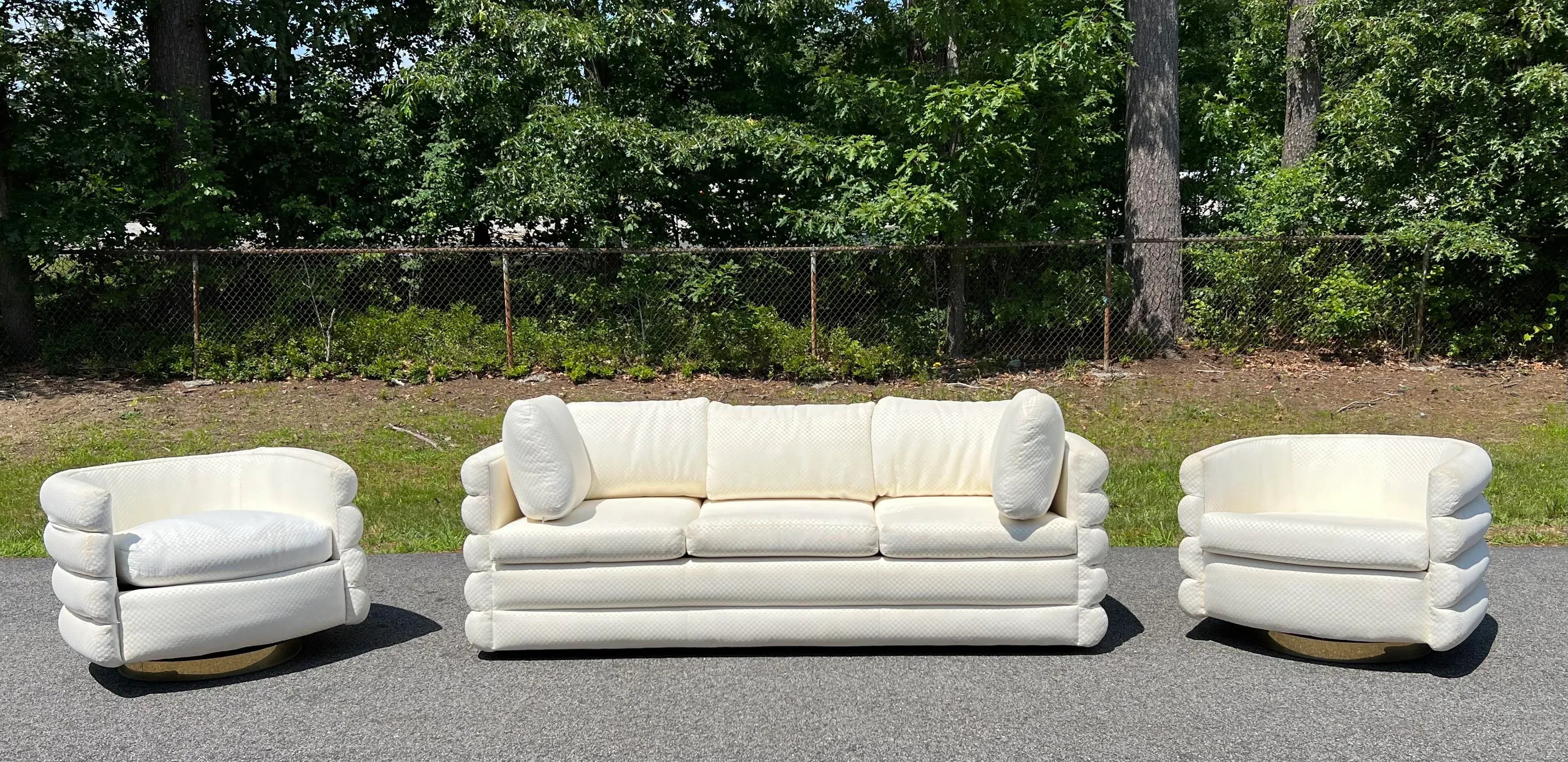 1970s Milo Baughman for Thayer Coggin Post Modern Couch in Ivory Checkered Fabric
