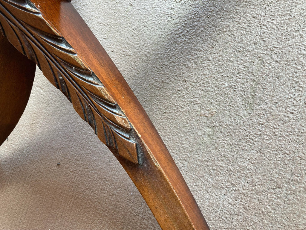 Antique Weiman Heritage Mahogany Round Occasional or Game Table With Leather Inset Top and Pineapple Carved Base