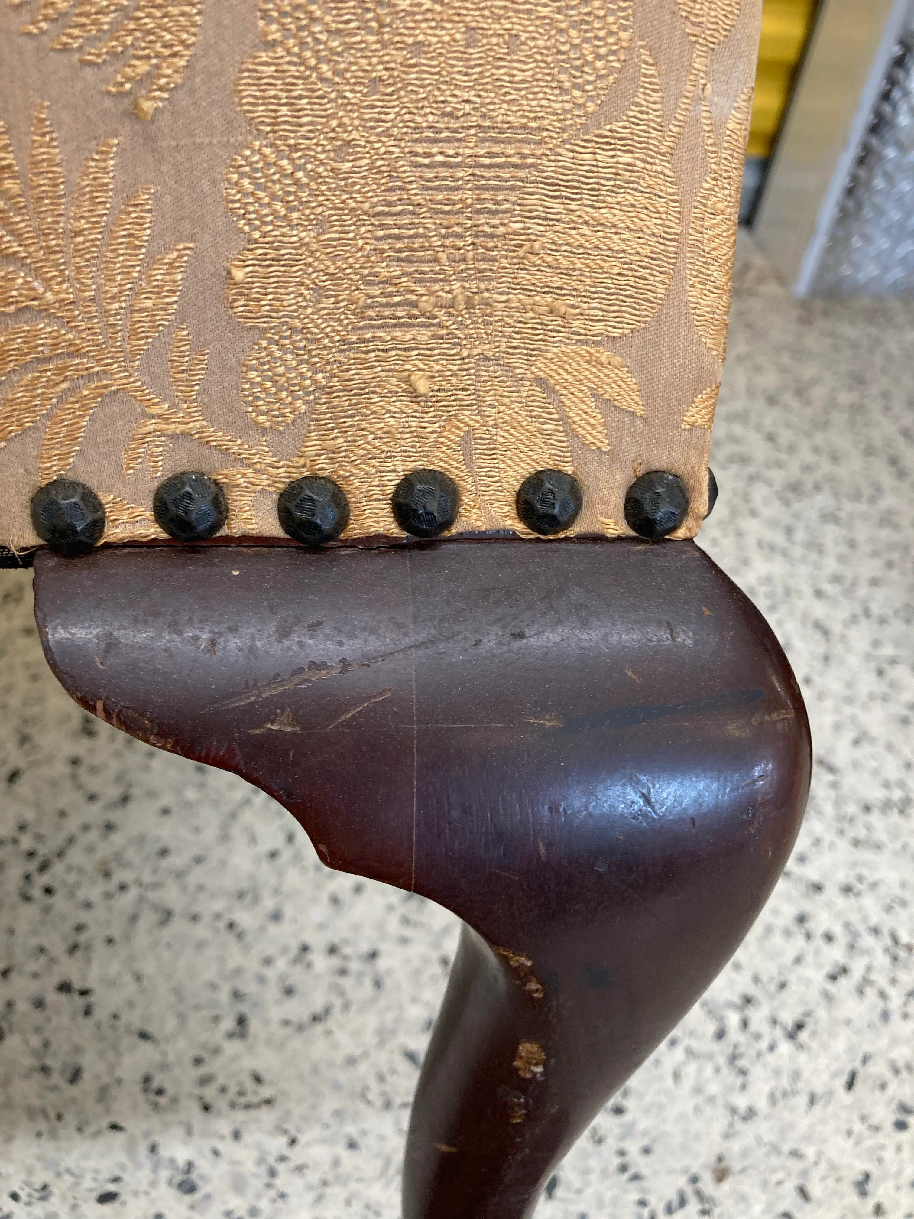 Late 19th Century Antique Queen Anne Wingback Chair in Gold and Taupe Jacquard