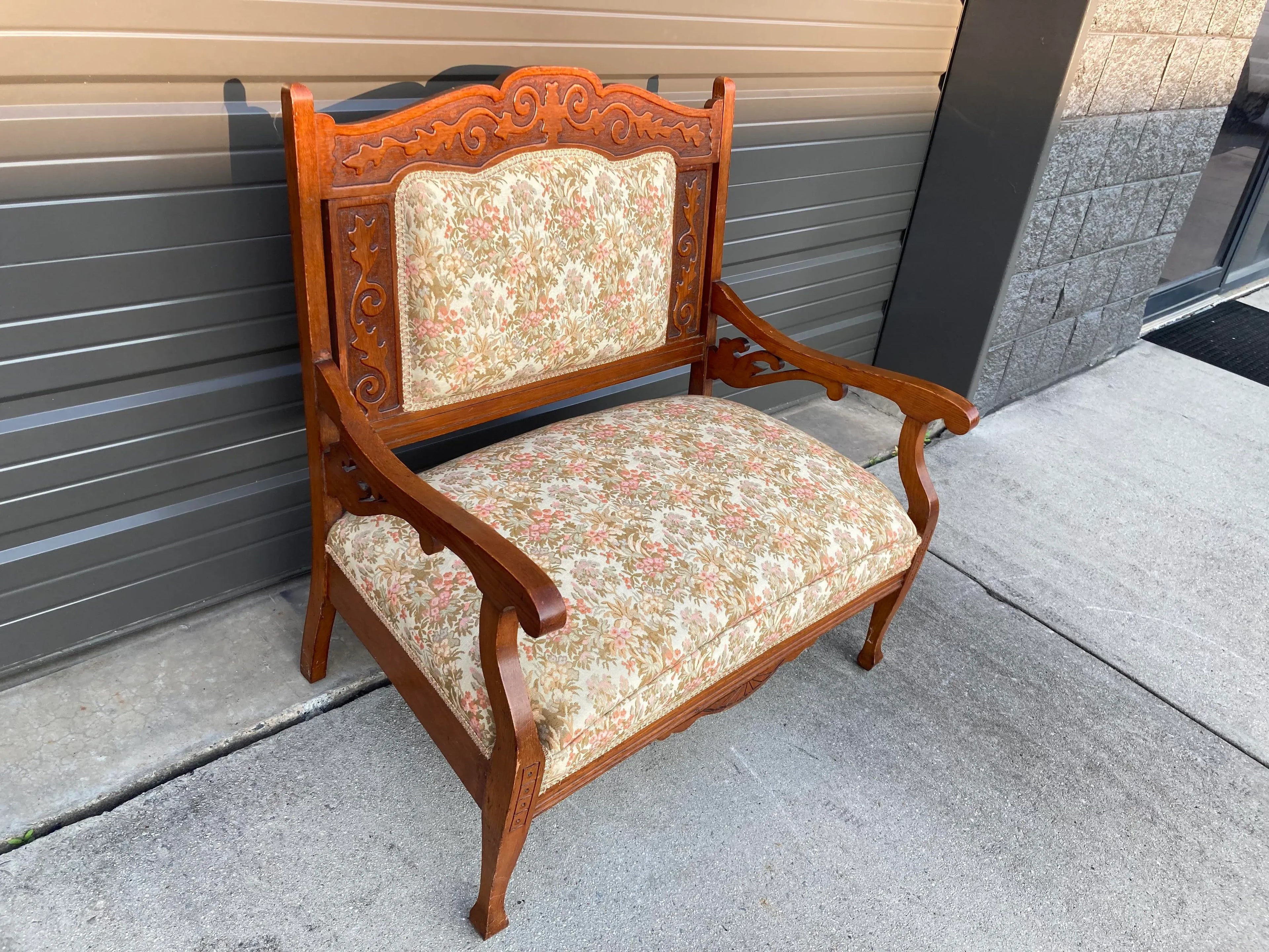 Late 19th Century Carved Wooden Settee in Floral Motif