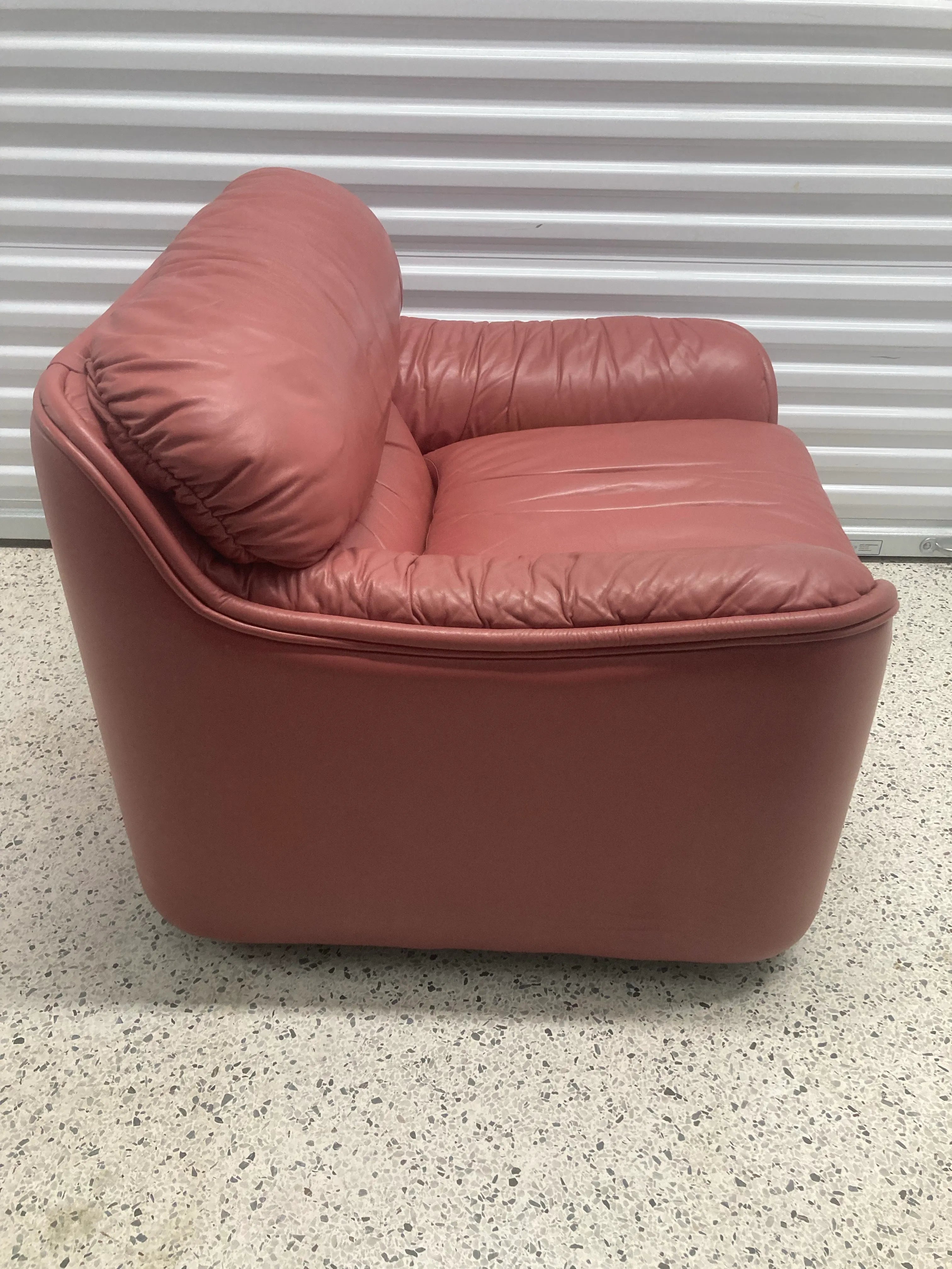Late 20th Century Postmodern Overstuffed Leather Club Chair and Ottoman in Dusty Rose Leather by Leathercraft