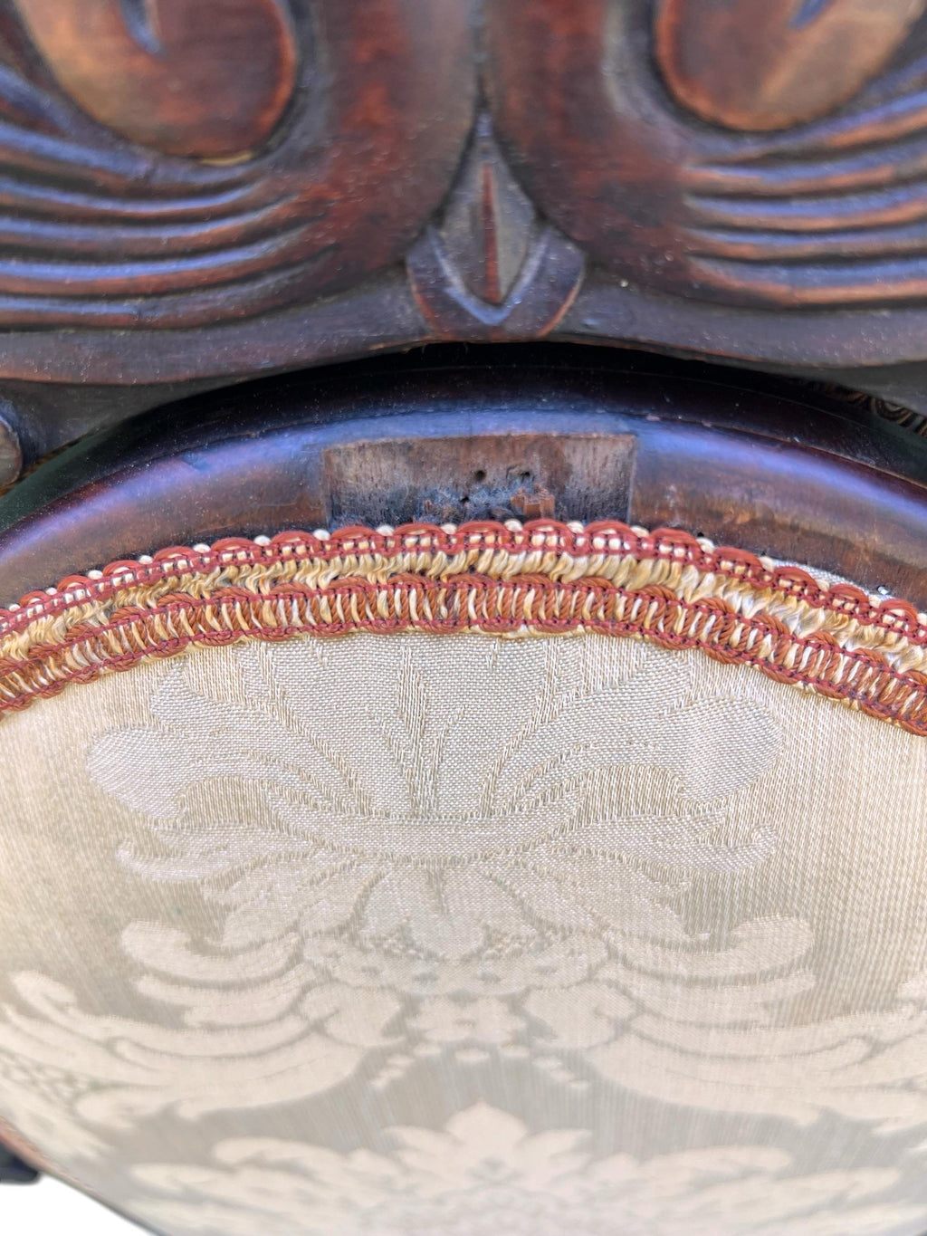 Mid-19th Century Dressing Chair With Convertible Mirror Seatback in Off-White Jacquard Fabric