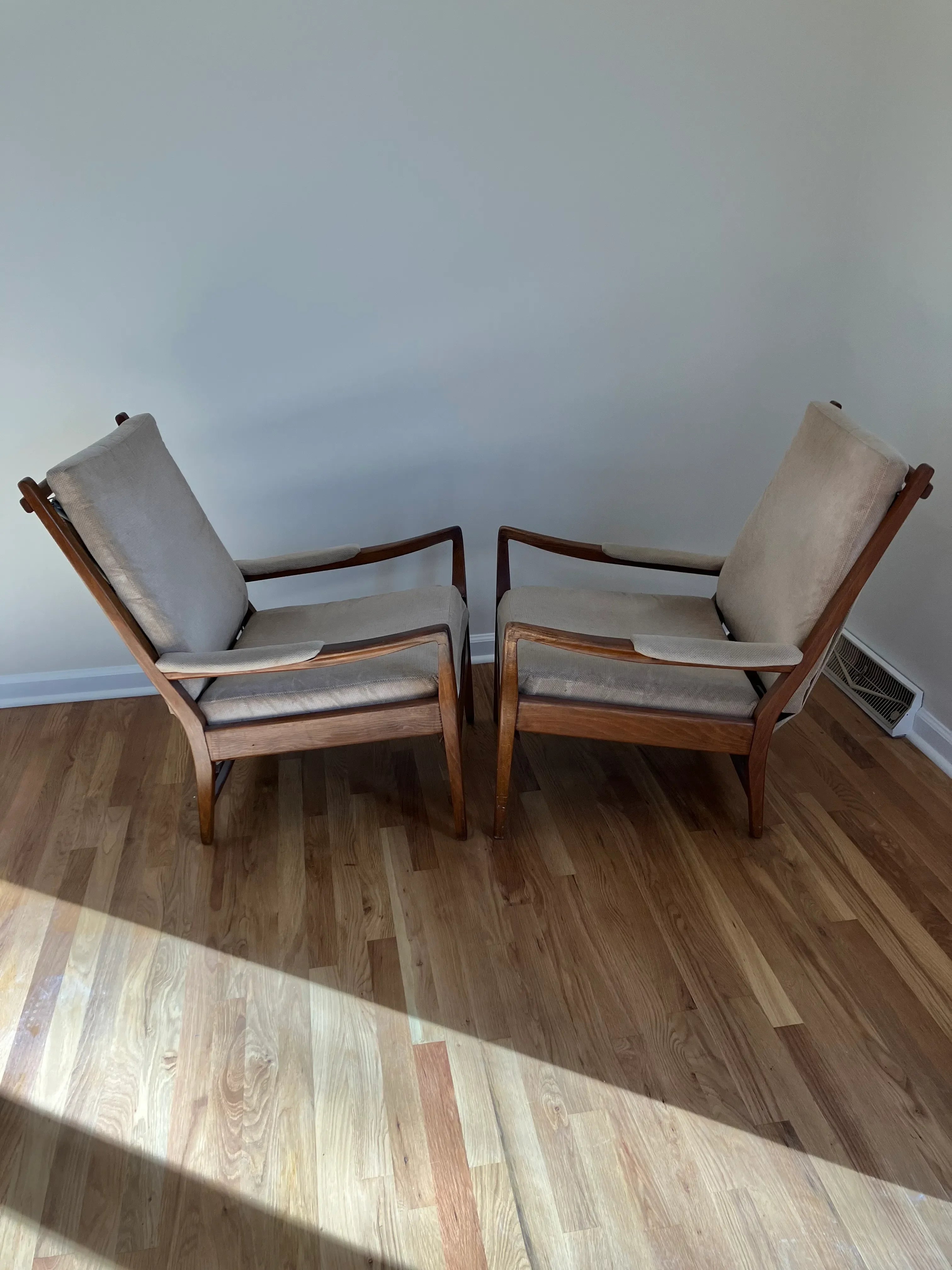 Mid-20th Century Armchairs and Footstool by Samuel Parker for Parker Knoll, England - Set of 3