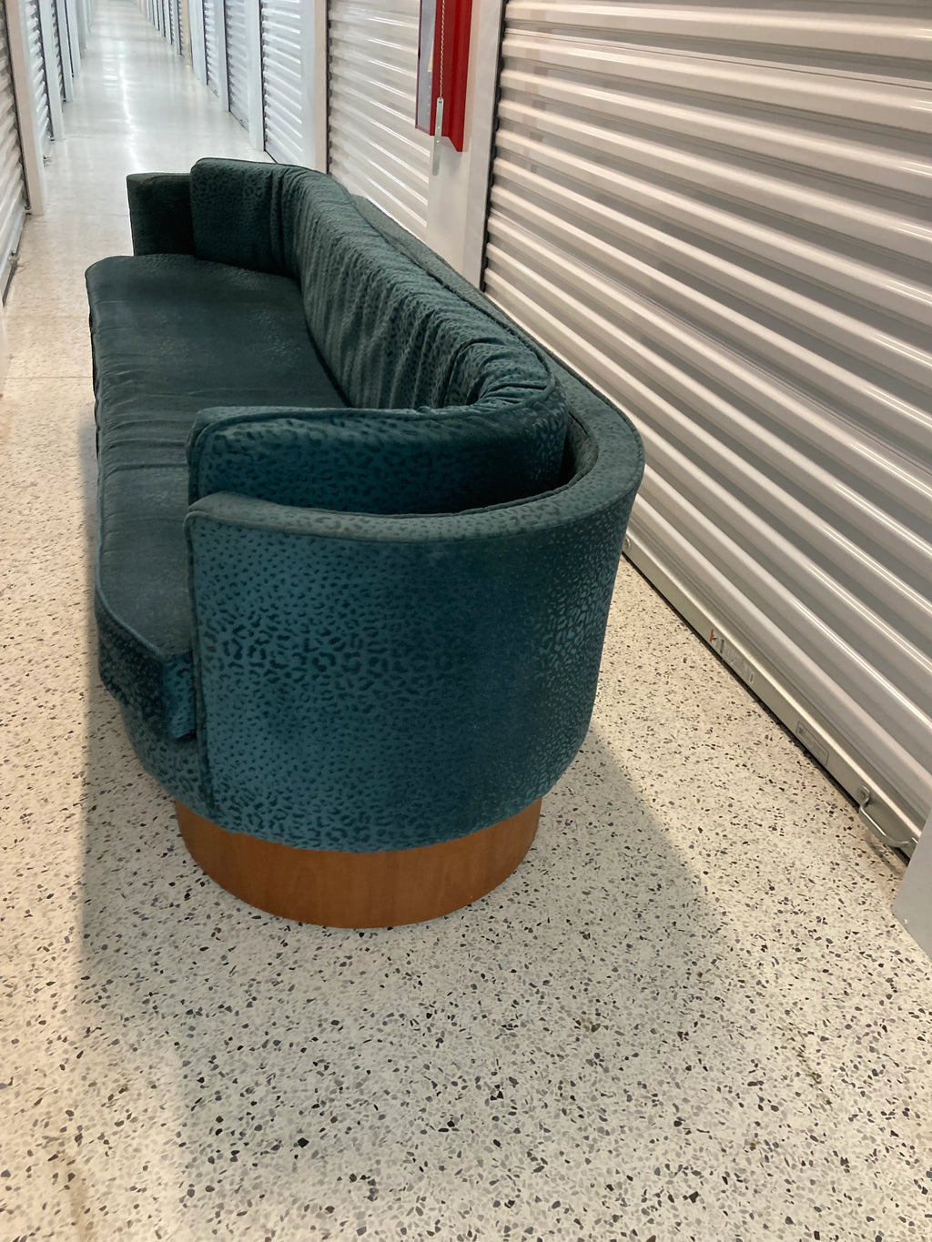 Mid-20th Century Art Deco or Danish Modern Style Elongated Curved Sofa on Open Plinths