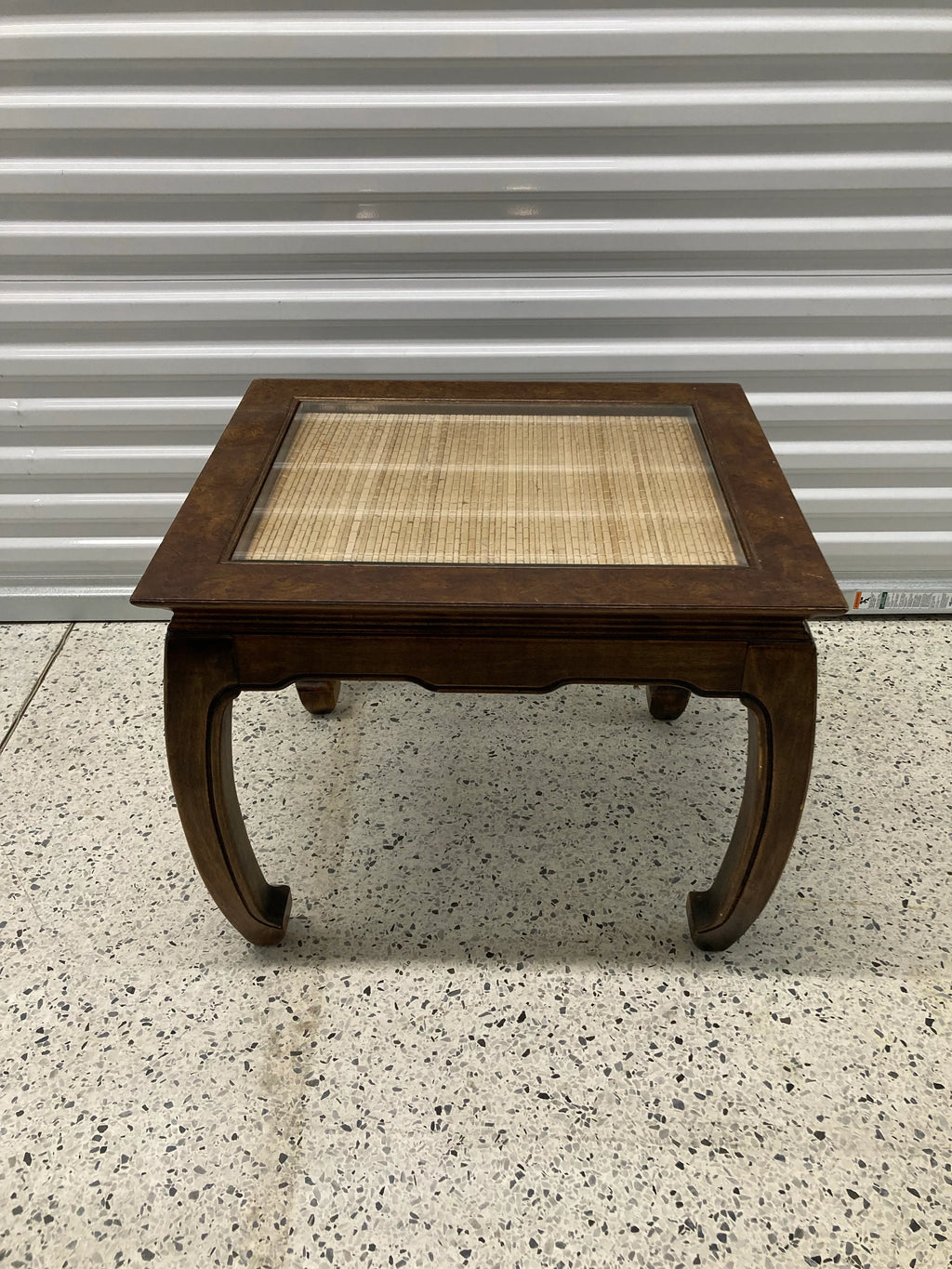 Mid-20th Century Burlwood Chinoiserie Ming Side Table With Inset Woven Grass Top and Chow Legs