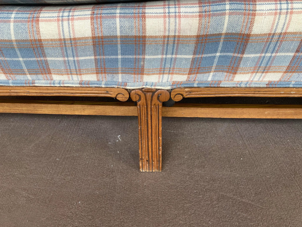 Mid-20th Century Cottage-Core Camelback Sofa With Chinese Chippendale Carved Legs in Original Plaid Fabric