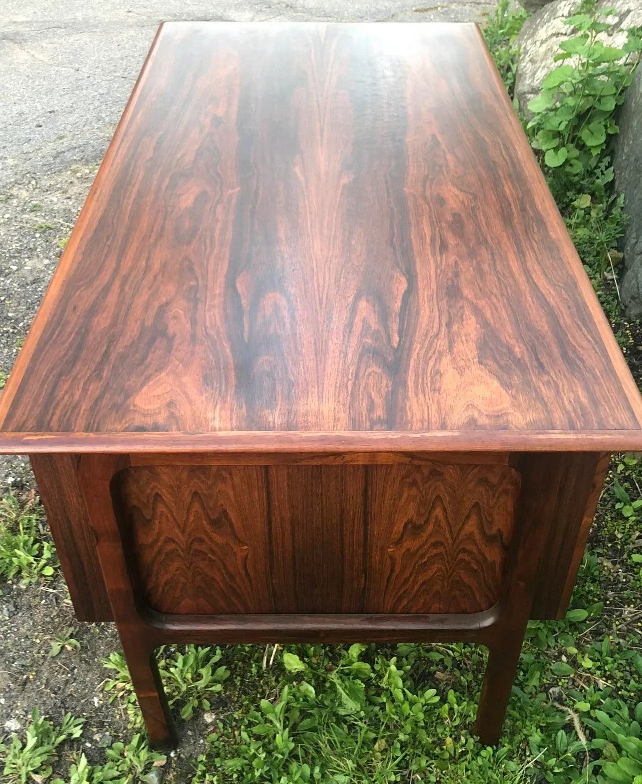 Mid 20th Century Danish Modern Rosewood Desk by Arne Vodder for Sibast