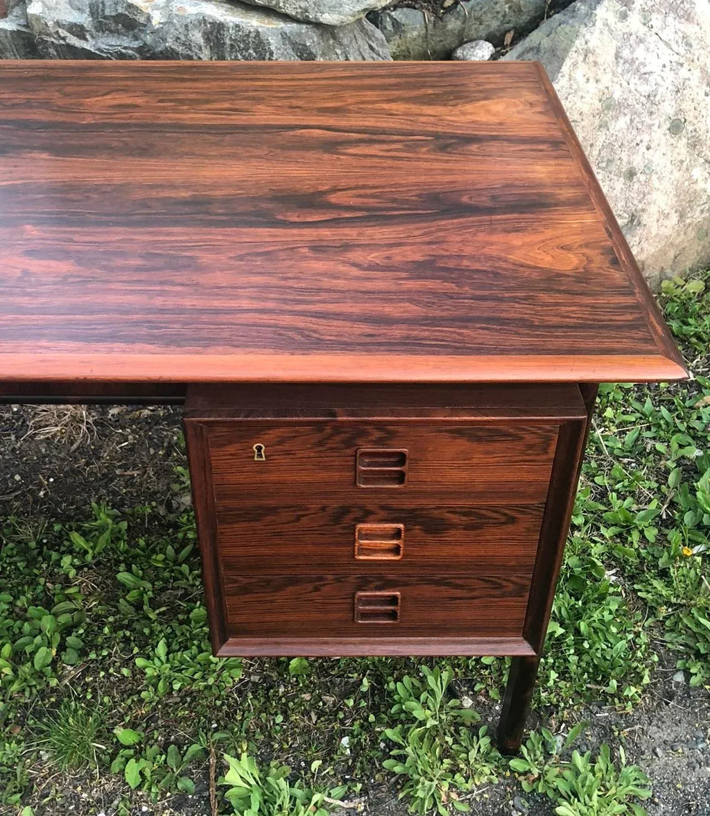Mid 20th Century Danish Modern Rosewood Desk by Arne Vodder for Sibast