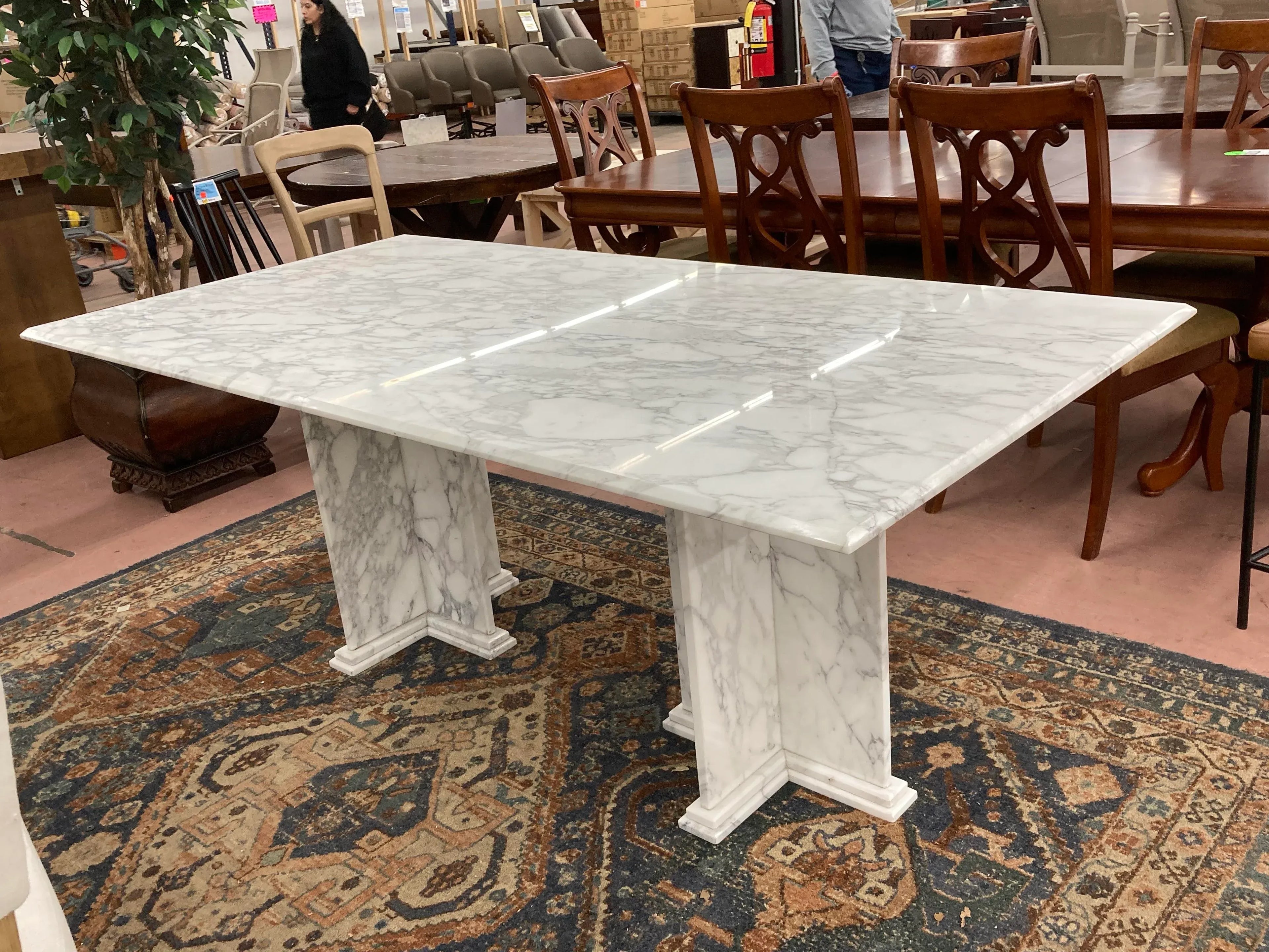 Mid-20th Century Italian Calacatta Marble Dining Table on Double Pedestal Base