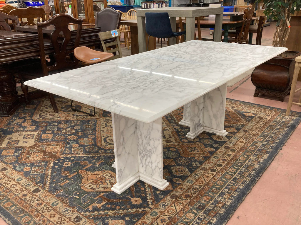 Mid-20th Century Italian Calacatta Marble Dining Table on Double Pedestal Base