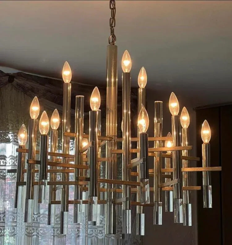 Mid-20th Century Lucite and Chrome Chandelier by Gaetano Scliolari