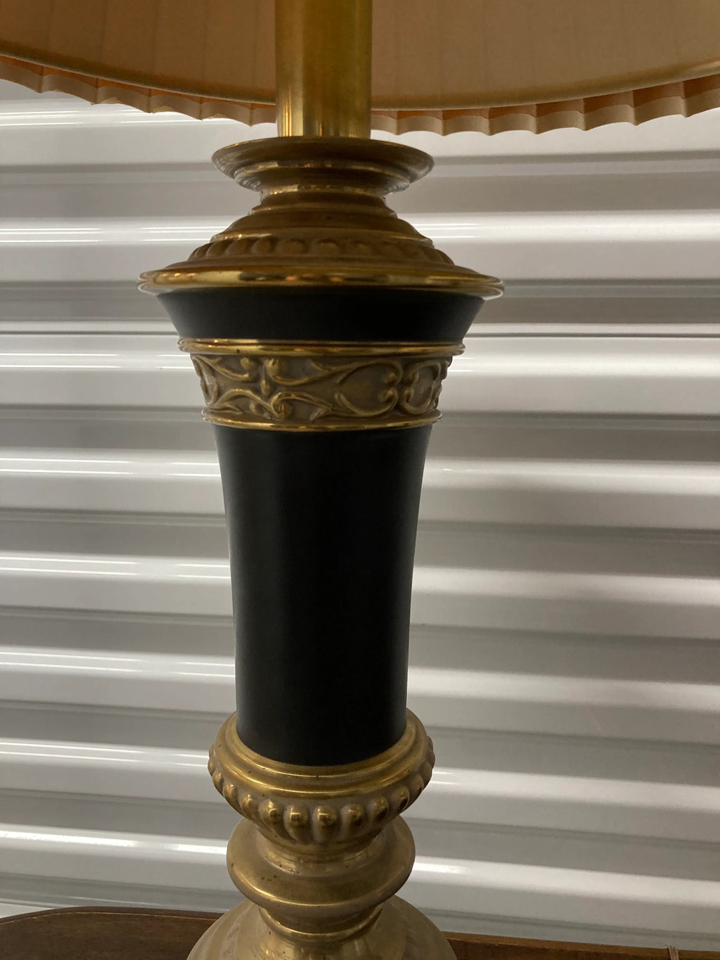 Mid-20th Century Neoclassical Brass and Black Lamps by Rembrandt - a Pair