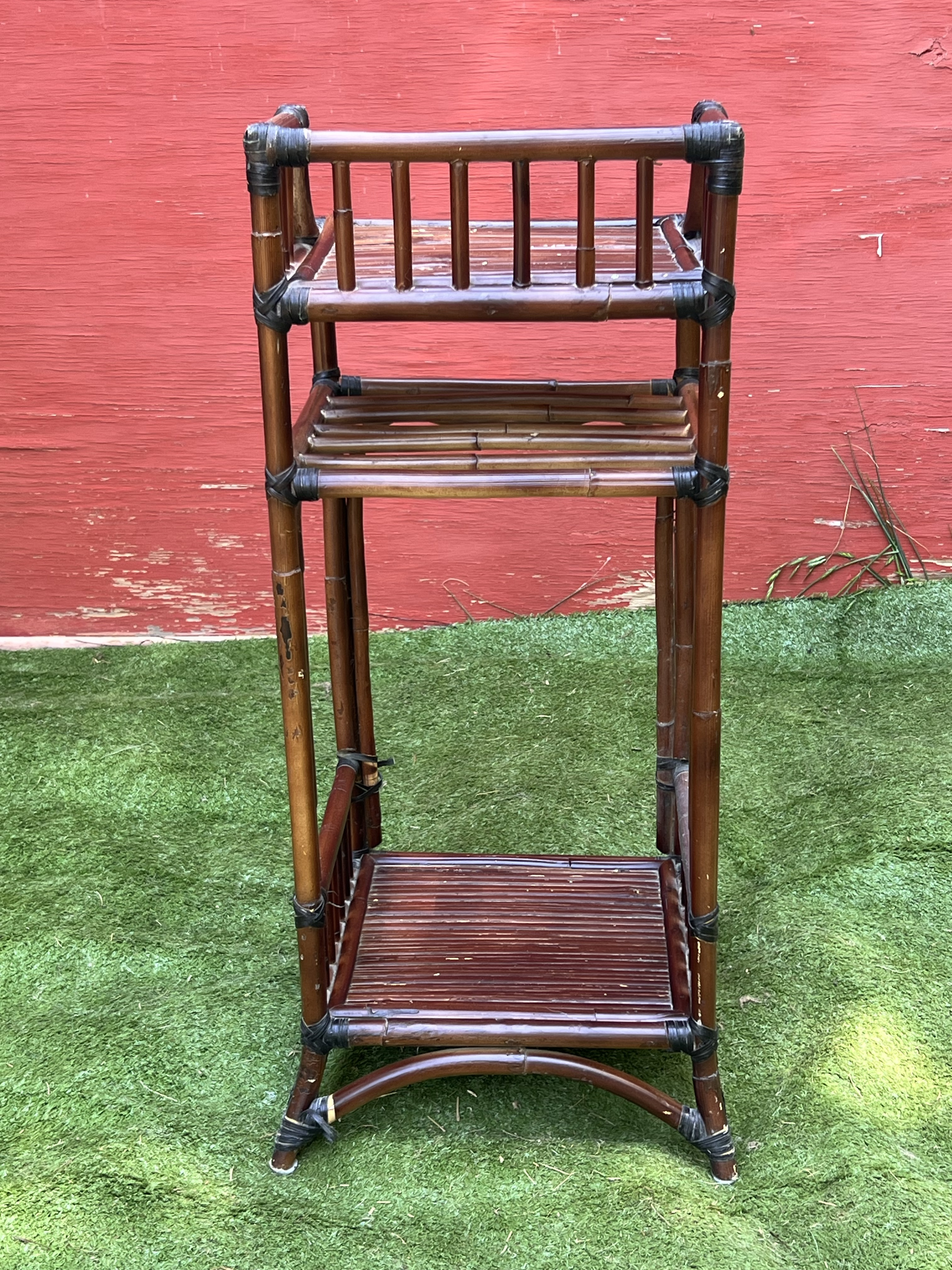 Mid-Late 20th Century Bamboo Etagere 3-Tiered Shelf or Magazine Stand
