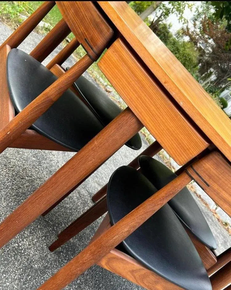Rare Mid 20th Century Danish Teak Hans Olsen for Frem Rojle Expanding Dining Table With 4 Triangular Nesting Chairs