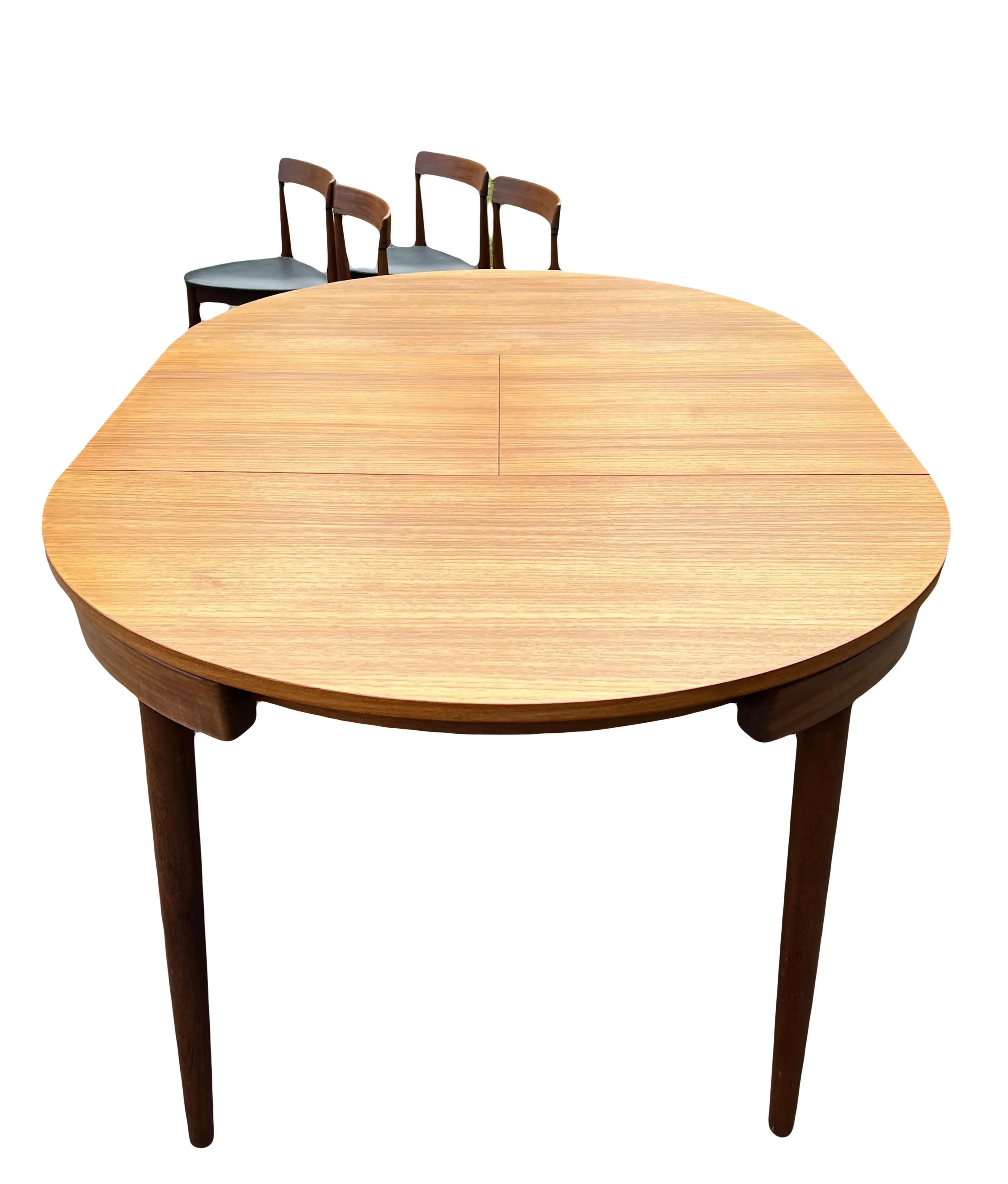 Rare Mid 20th Century Danish Teak Hans Olsen for Frem Rojle Expanding Dining Table With 4 Triangular Nesting Chairs