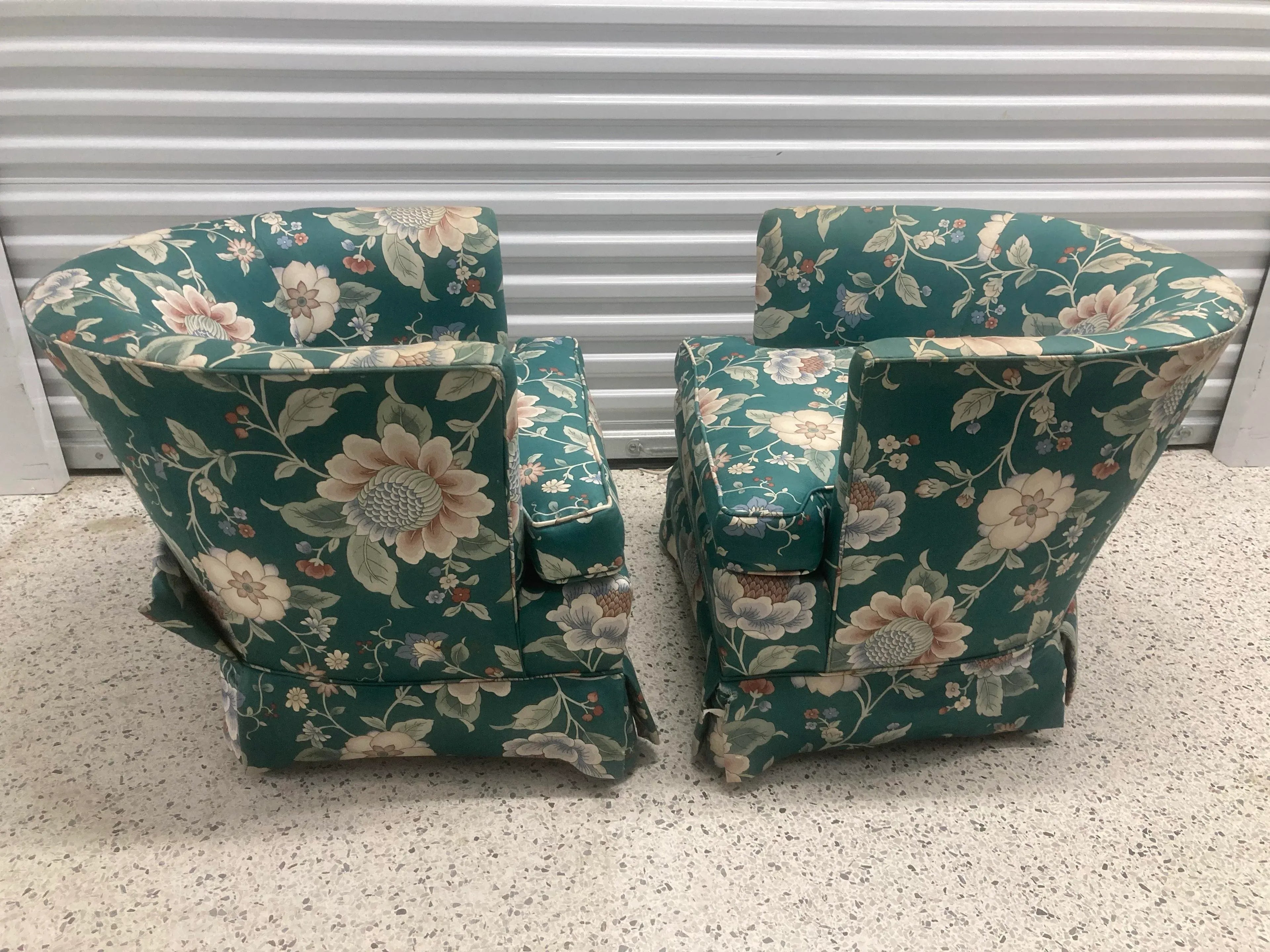Vintage 1980s Drexel Heritage Cottage Core Boho Barrel Club Chairs in Green Floral Motif - A Pair